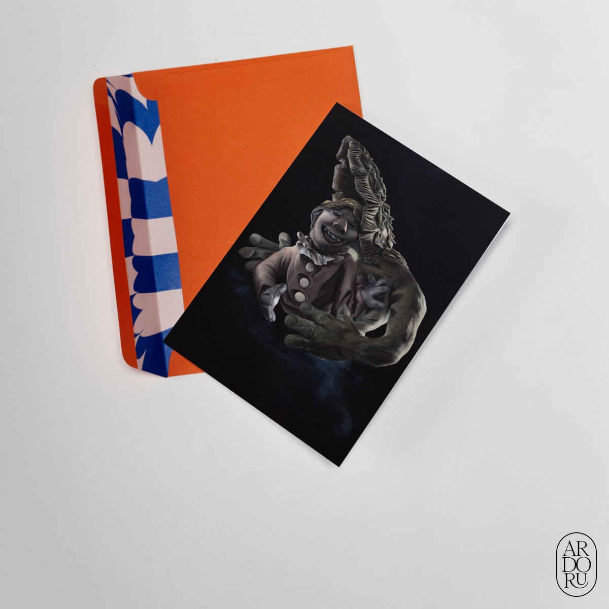 Love Keepsake Greeting Card - Two Figures Embracing